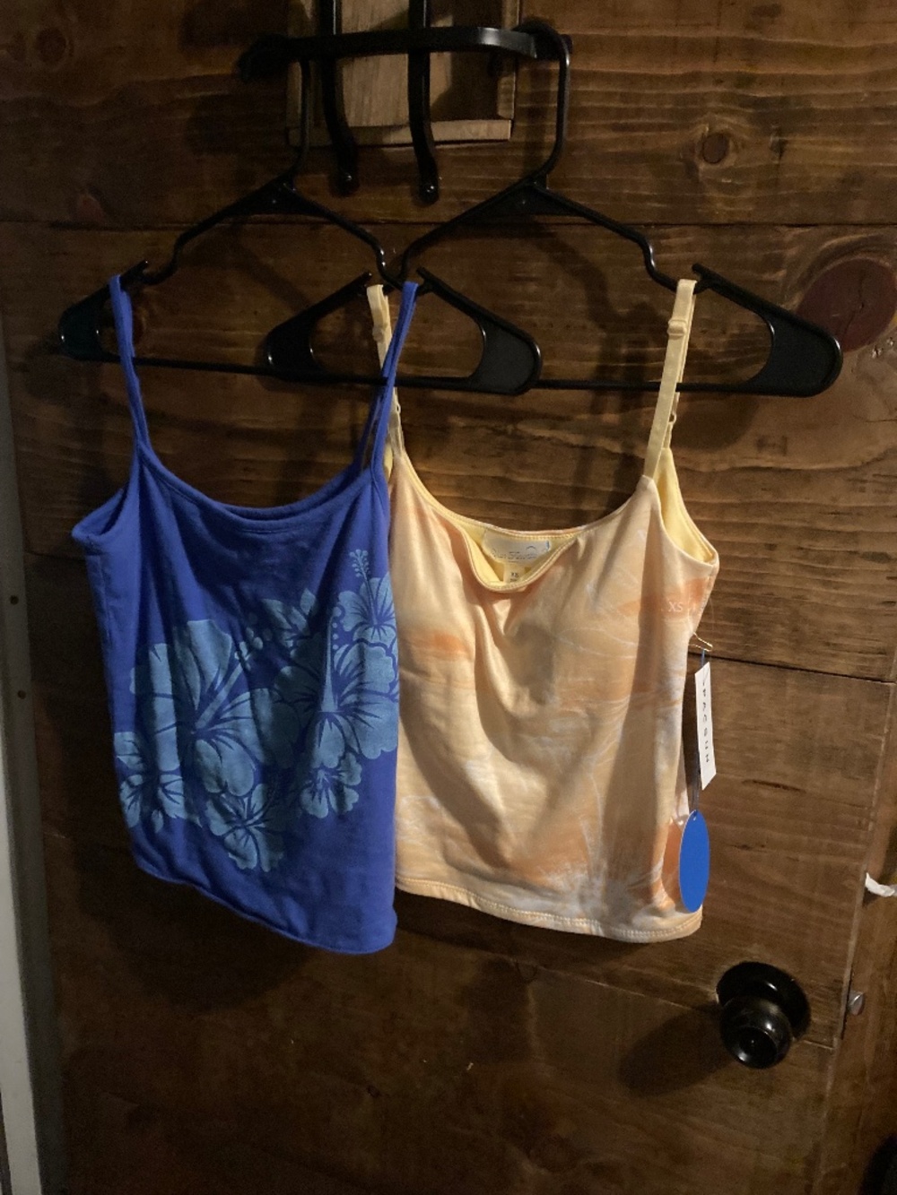 pacsun american eagle tank top cami flower summer xs reversible built in bra